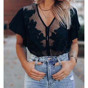 SOUTHERN ALTERNATIVE BLACK BODYSUIT SIZE MEDIUM